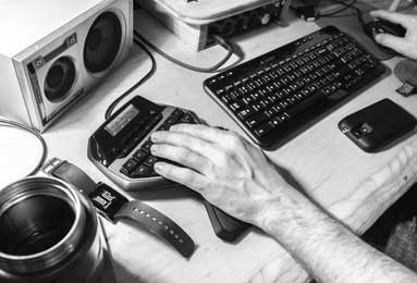 76人与勇士：篮球巅峰对决，火花碰撞的篮球艺术